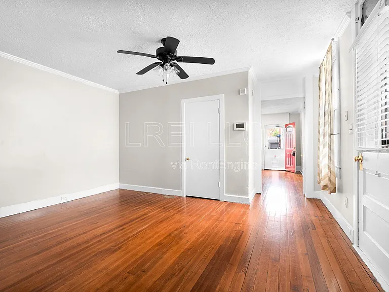 1014 Goss Ave — Photo 14