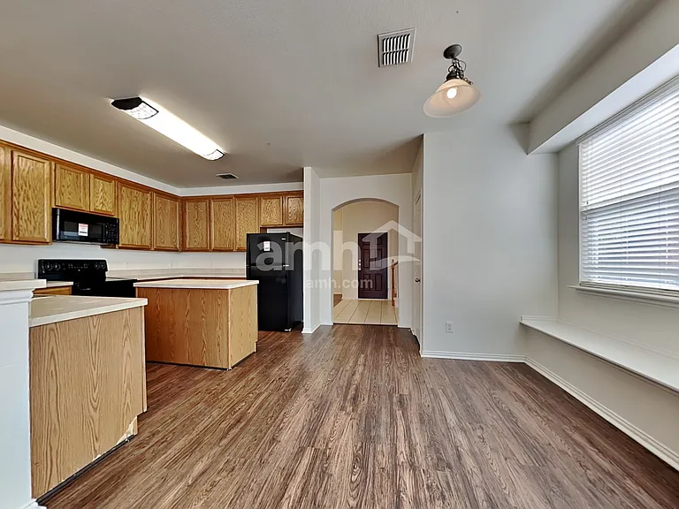 2709 Evening Mist Dr — Photo 4