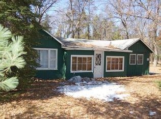 612 Eola Rd, Harrison, MI 48625