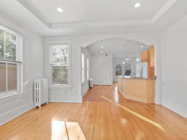 31 Healey St #1, Cambridge, MA 02138