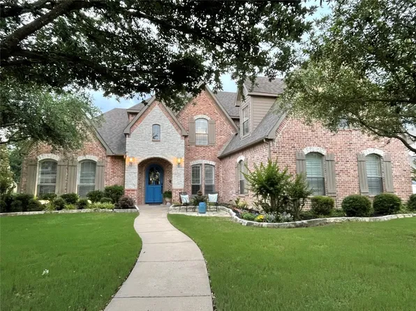 3 Waters Edge Ct, Heath, TX 75032