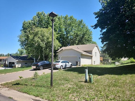 2nd image of 10259 Englewood Dr
