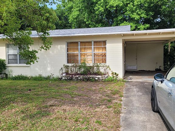 2nd image of 112 Palm Dr