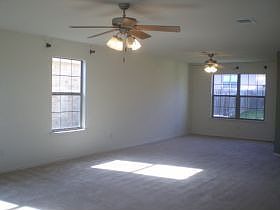 2nd image of 326 Harvest Mdw