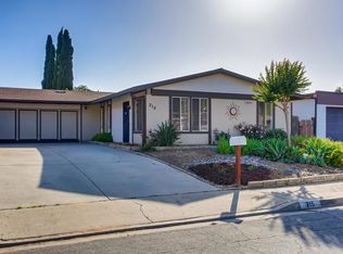 215 Riley Pl, Escondido, CA 92027