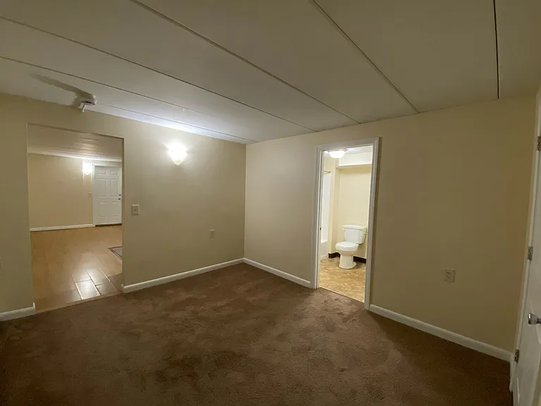 50 W Warwick Ave #21 — Photo 3