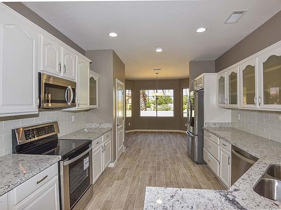 5th image of 17313 W Imperial Ln