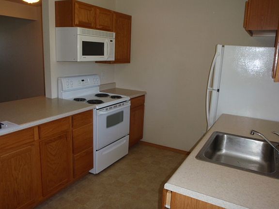 4th image of 3901 Oleary St APT 104