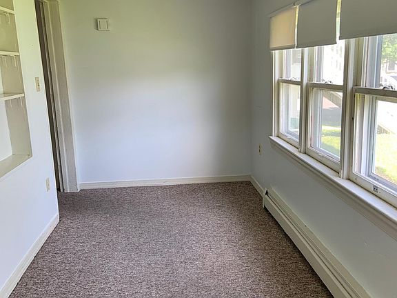 Entry room