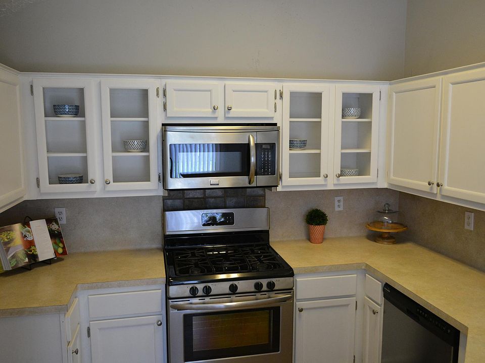 Lots of counter space for cooking and entertaining!