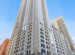 33 W Ontario St APT 50C, Chicago, IL 60654