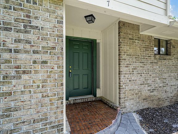 4th image of 7 Cahaba Ln