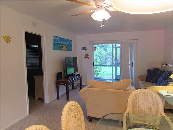 5th image of 179 Boundary Blvd APT 2