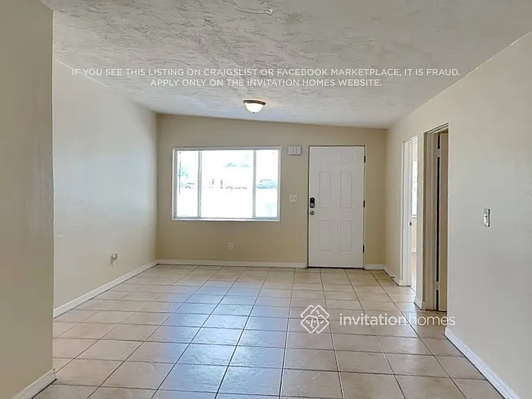 15149 Harding Ave — Photo 5