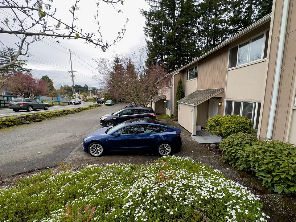 1st image of 2300 9th Ave SW #Ua5