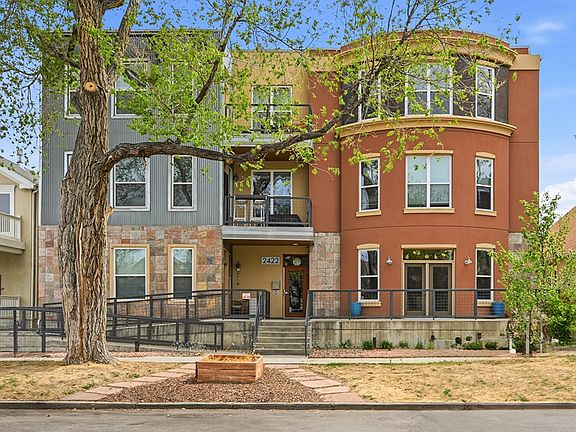 4th image of 2422 Tremont Pl APT 103