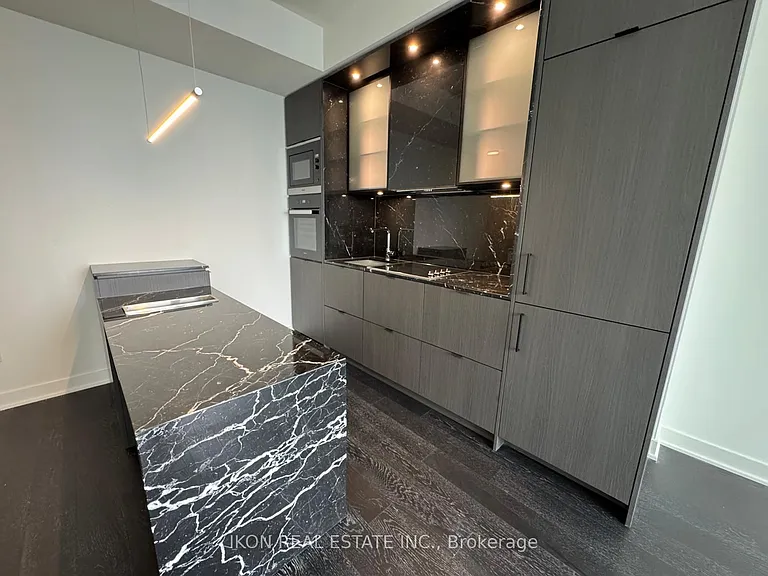 11 Yorkville Ave #4001 — Photo 13