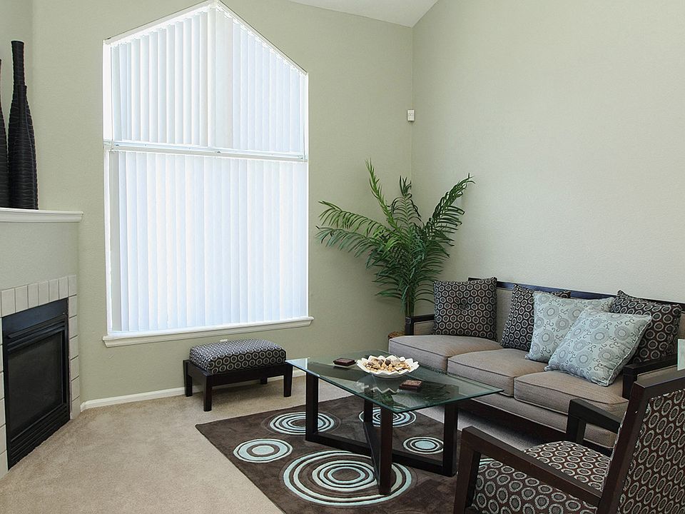 Spacious Floor Plans