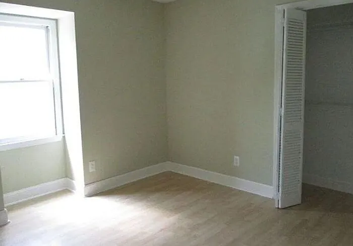 126 South Village Rd — Photo 5