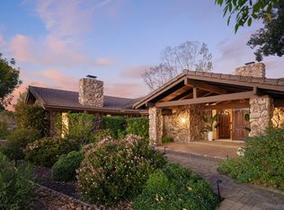 15943 Ranch Hollow Rd, Poway, CA 92064