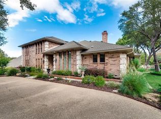 9327 Timberhollow Cir, Dallas, TX 75231