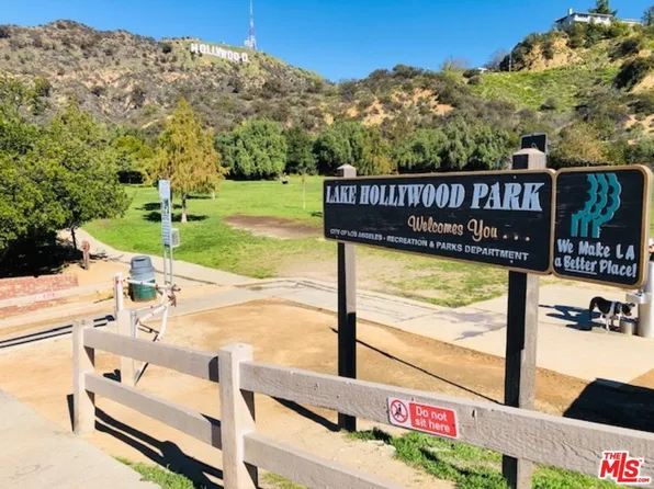 6312 Mirror Lake Dr, Los Angeles, CA 90068
