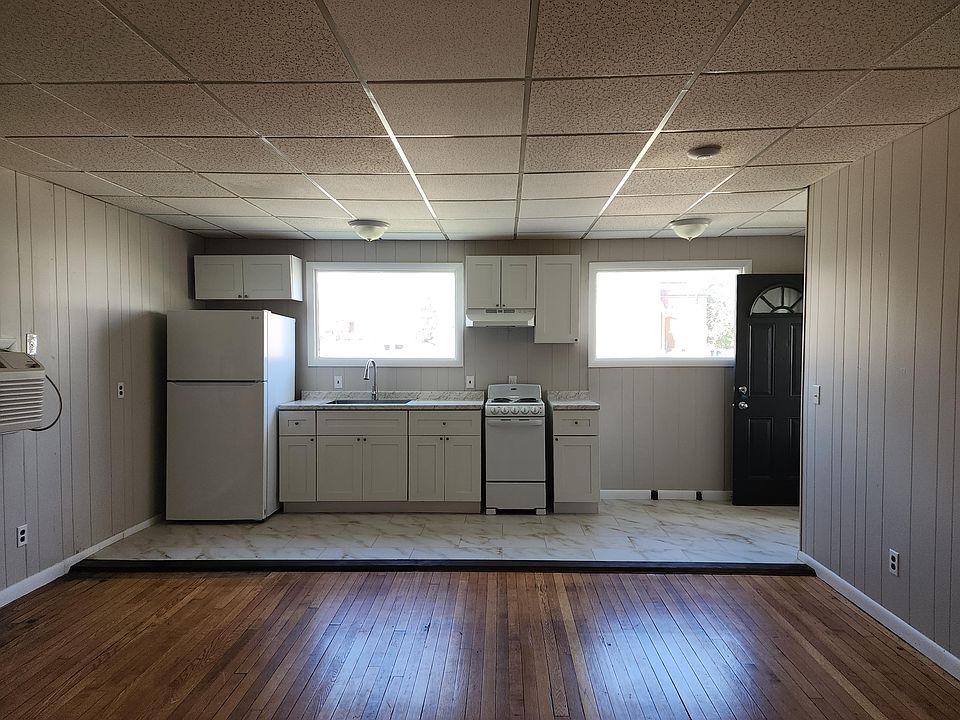 1st image of 200 E Watauga Ave Unit 3
