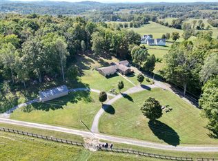 95 Harmony Ln, Science Hill, KY 42553