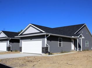 423 S Dayton St, Davison, MI 48423