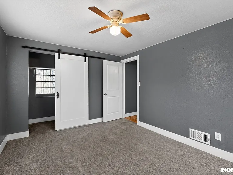 3839 Reed St — Photo 8