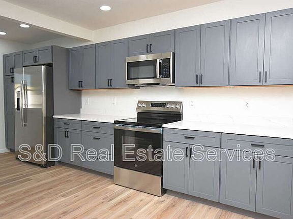3rd image of 2919 Hickory St NW