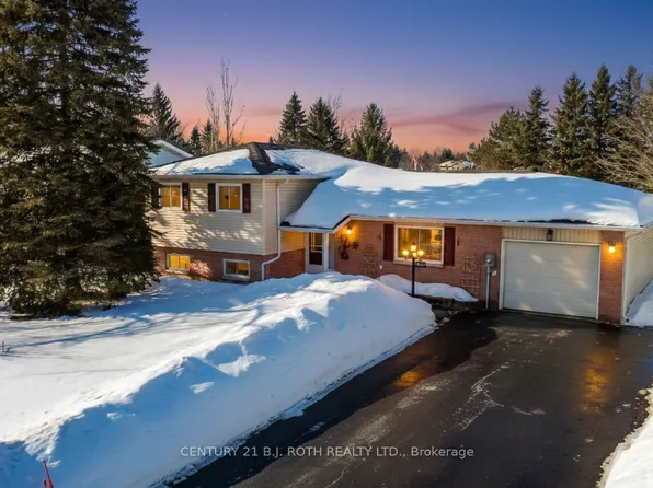 2246 Richardson St, Innisfil, ON L9S 1G5