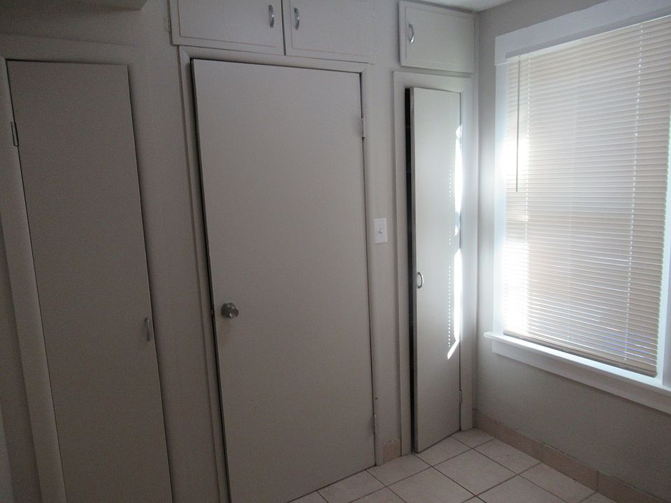 1st image of 19514 Pawnee Ave