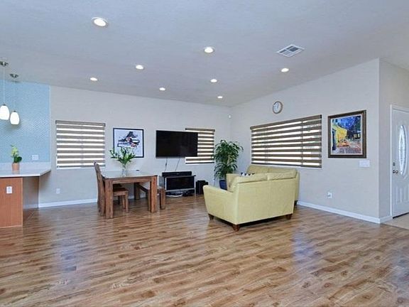 2nd image of 6549 Cleon Ave