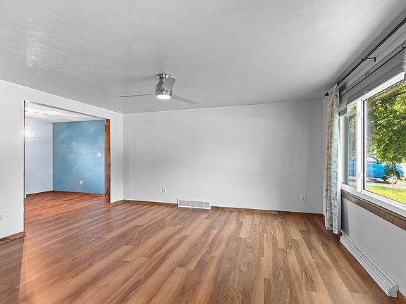 5th image of 2721 Hazelwood Ln