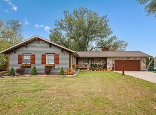 517 2nd Ave SW, Mount Vernon, IA 52314