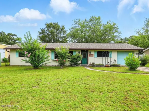 708 N Chapel St, Bunnell, FL 32110