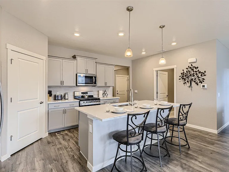 17400 Red Cosmos Point — Photo 9