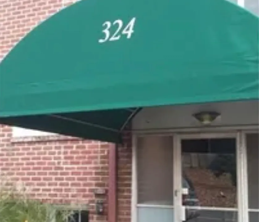 324 Strawberry Hill Ave #A207