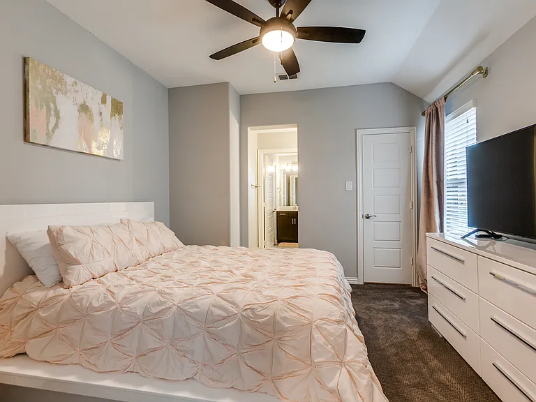 4194 Leighton Ln — Photo 25