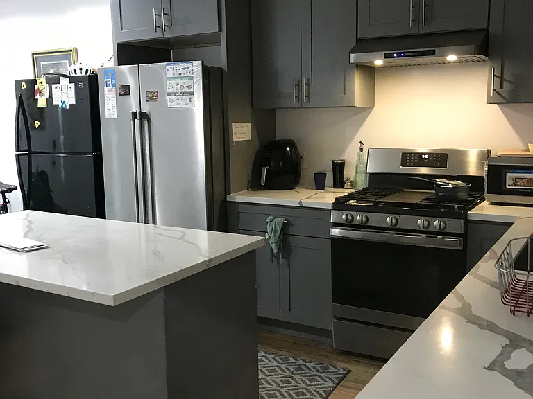 211 Miramar Ave #3 — Photo 6