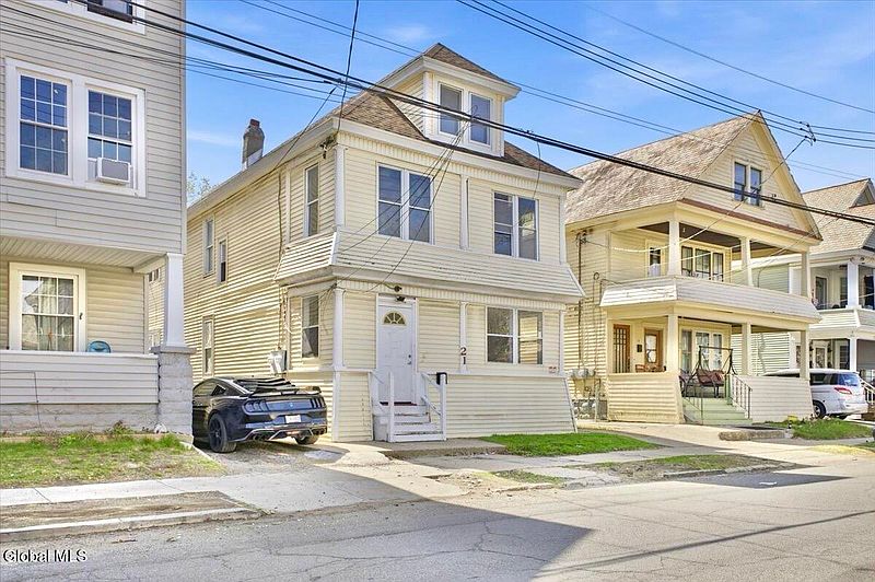 2nd image of 21 Hawk Street