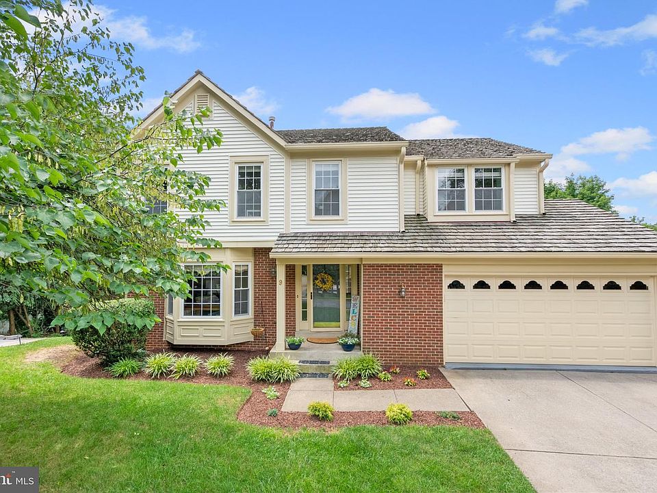 1st image of 9 Red Granite Ct