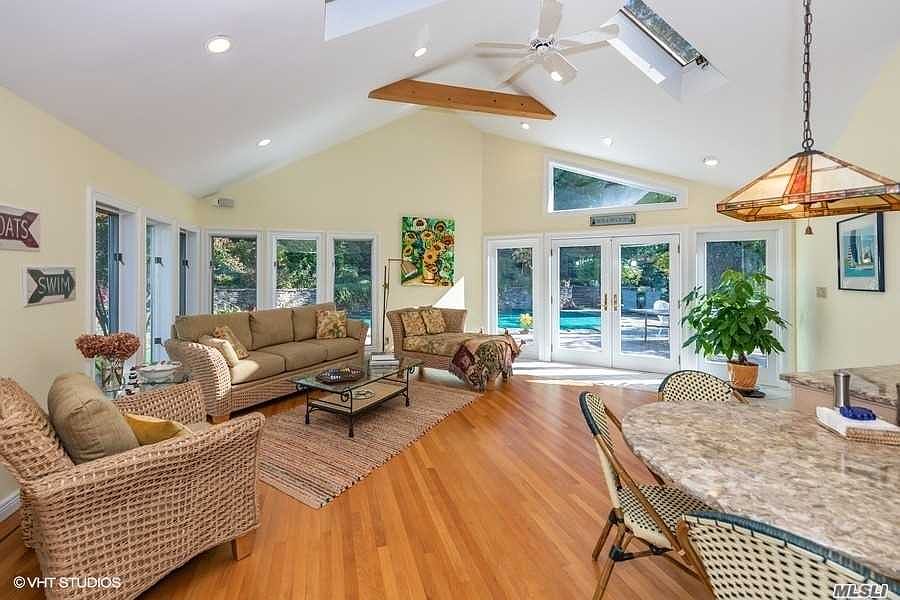 1st image of 19 Baldwin Blvd