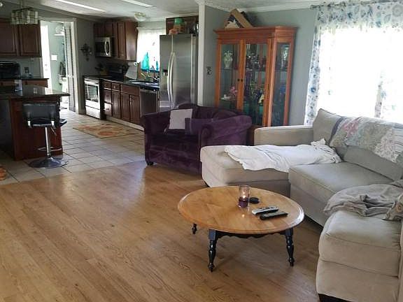5th image of 15272 Trentwood Dr