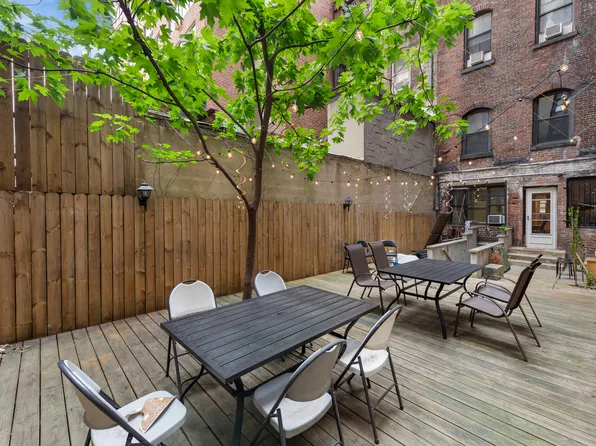 326 W 45th St APT 4F, Manhattan, NY 10036