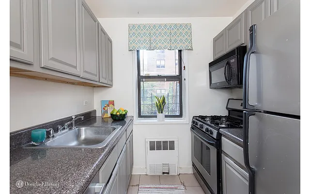 Sold by Douglas Elliman | media 9