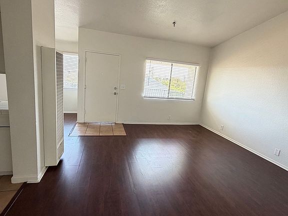 4th image of 13528 Lemoli Ave APT 18