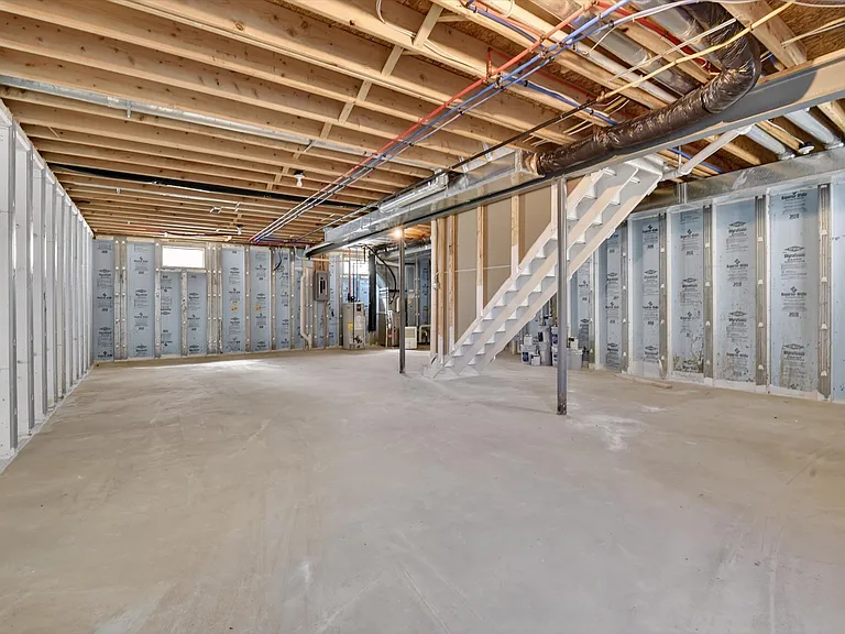 8760 Barrington Dr — Photo 48