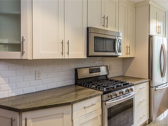 5th image of 64 Sagamore Rd #H3